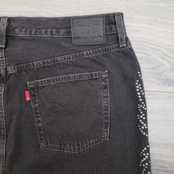 Levi’s Premium Deconstructed Studded Distressed Denim Skirt Black Sz 34 $80 SOLD - Picture 8 of 10